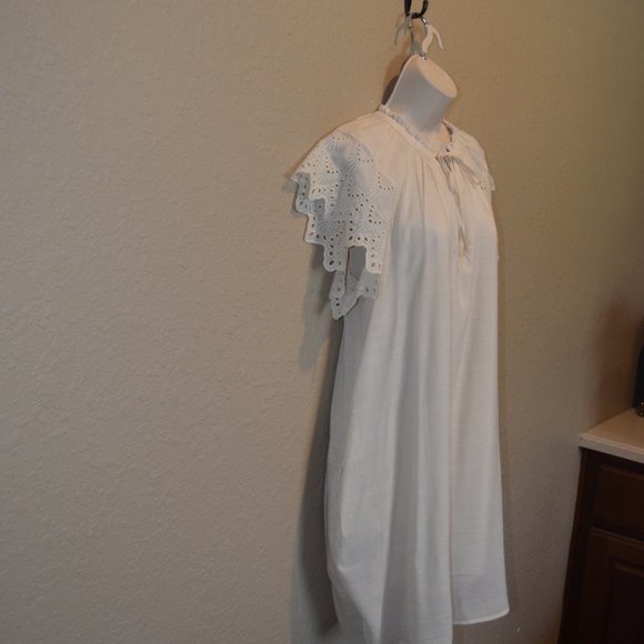 Sz M Who What Wear Cream Eyelet Flutter Sleeve Dress - Picture 10 of 16